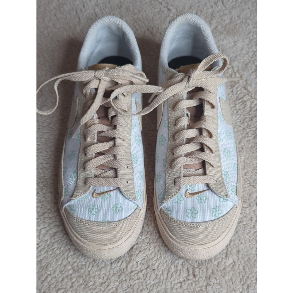 Nike Women's Beige‎ Canvas Sneakers with Mint Floral Accents